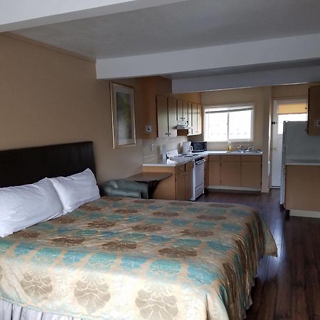 Townhouse Inn & Suites Klamath Falls Exterior foto